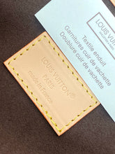 Load image into Gallery viewer, LB1561 LV Wallet On Chain Trotter / HIGHEST QUALITY VERSION / 21.5×12.5×3cm
