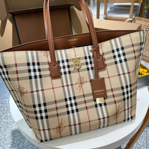 BUR115 Medium London Tote / 13.4 x 5.5 x 13.4in