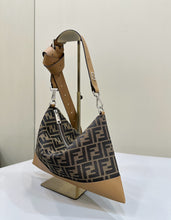 Load image into Gallery viewer, FF289 Fendi After Messenger / 13.1x9inch / HIGHEST QUALITY VERSION
