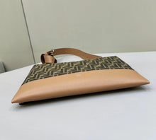 Load image into Gallery viewer, FF289 Fendi After Messenger / 13.1x9inch / HIGHEST QUALITY VERSION
