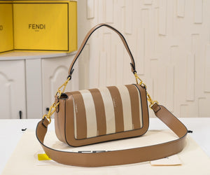 FF309 Baguette / 10.6x5.9x2.3inch