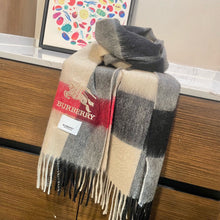Load image into Gallery viewer, JW1455 Burberry Men's Cashmere Scarf / 32×180cm

