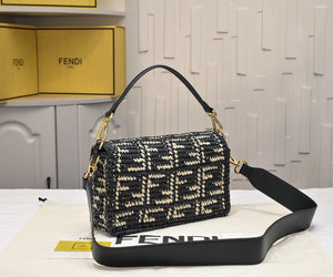 FF310 Baguette / 10.6x5.9x2.3inch