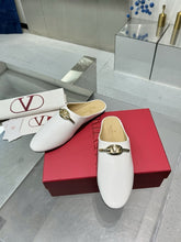 Load image into Gallery viewer, SE1686 Valentino Mules / Size5-11
