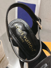 Load image into Gallery viewer, SE1378 LV Isola Wedge Sandal / Size5-11
