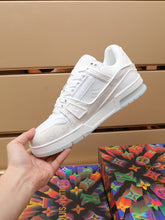 Load image into Gallery viewer, MSE075 LV Trainer Sneaker / Size7-12
