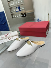 Load image into Gallery viewer, SE1686 Valentino Mules / Size5-11
