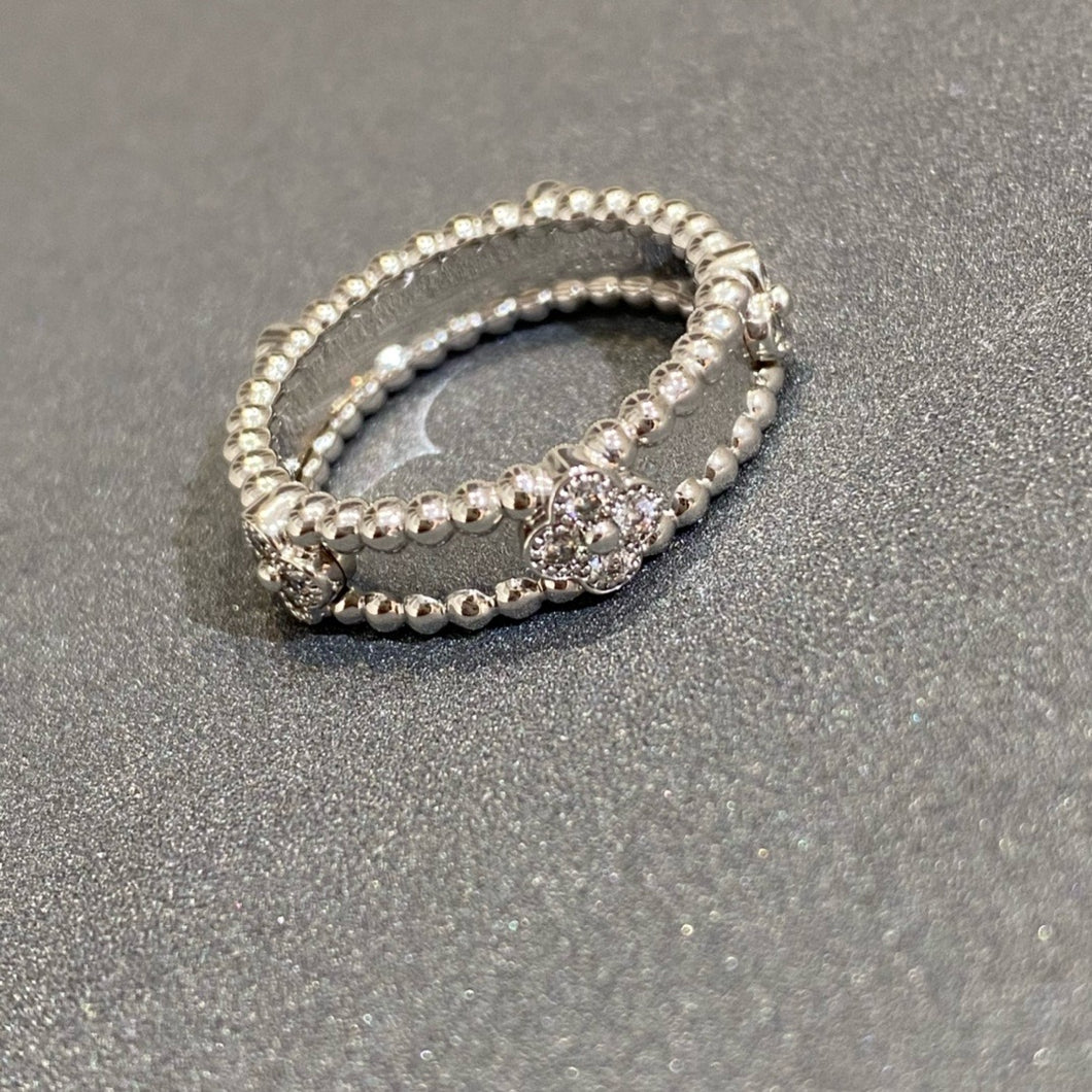 JW947 Van Cleef & Arpels Perlée Sweet Clovers Ring