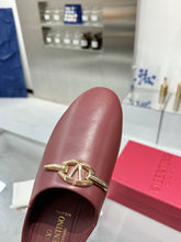 Load image into Gallery viewer, SE1688 Valentino Mules / Size5-11
