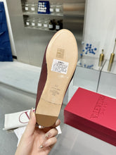 Load image into Gallery viewer, SE1688 Valentino Mules / Size5-11
