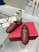 Load image into Gallery viewer, SE1688 Valentino Mules / Size5-11
