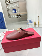 Load image into Gallery viewer, SE1688 Valentino Mules / Size5-11
