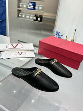 Load image into Gallery viewer, SE1689 Valentino Mules / Size5-11
