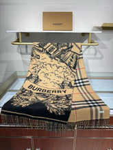 Load image into Gallery viewer, JW1462 Burberry Equestrian Knight Double-Sided Cashmere Shawl / 210×50cm
