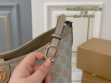 Load image into Gallery viewer, GC740 Ophidia Small/Large Shoulder Bag
