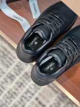 Load image into Gallery viewer, SE1624 Chanel Sneaker / Size5-10
