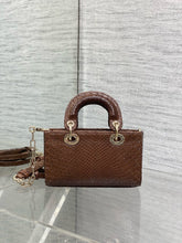 Load image into Gallery viewer, DR550 Lady D-Joy Micro Bag(Snakeskin) /  6.5 x 3.5 x 2 inches  / HIGHEST QUALITY VERSION（复制）
