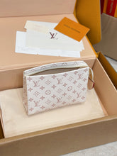 Load image into Gallery viewer, LB1566 LV Poche Toilette Monogram Infrarouge / HIGHEST QUALITY VERSION / 15×10×4.5cm
