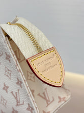 Load image into Gallery viewer, LB1566 LV Poche Toilette Monogram Infrarouge / HIGHEST QUALITY VERSION / 15×10×4.5cm
