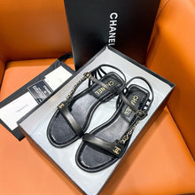 Load image into Gallery viewer, SE1401 CC Sandals / Size5-11
