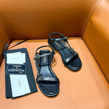 Load image into Gallery viewer, SE1401 CC Sandals / Size5-11
