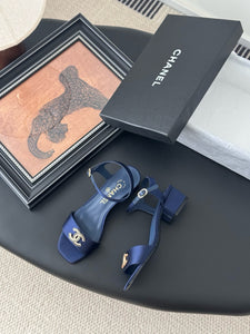 SE1628 Chanel Sandals / Size5-10