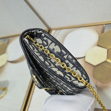 Load image into Gallery viewer, DR288 Dior Bobby East-West Pouch with Chain / 8.5 x 4.5 x 1.5 inches
