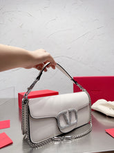 Load image into Gallery viewer, VLTN085 LOCÒ CALFSKIN SHOULDER BAG / W10.6xH5.1xD2.4 in
