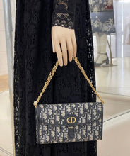 Load image into Gallery viewer, DR287 Dior Bobby East-West Pouch with Chain / 8.5 x 4.5 x 1.5 inches
