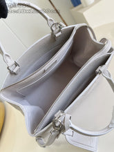 Load image into Gallery viewer, LB1285 Petit Palais
