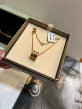Load image into Gallery viewer, JW762 Bvlgari B.zero1 Necklace

