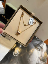 Load image into Gallery viewer, JW762 Bvlgari B.zero1 Necklace
