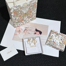 Load image into Gallery viewer, JW862 CD Earrings
