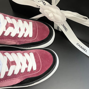 SE1181 CC Sneakers / Size5-10