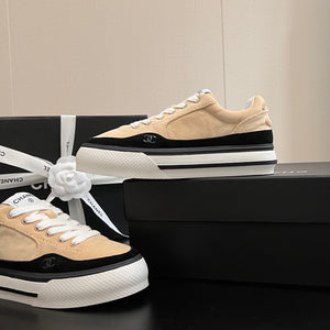 SE1180 CC Sneakers / Size5-10