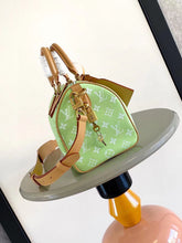 Load image into Gallery viewer, LB1574 LV Speedy P9 Bandoulière 25 / HIGHEST QUALITY VERSION / 25×15×15cm
