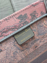 Load image into Gallery viewer, DR289 Small/Medium/Large Dior Book Tote / HIGHEST QUALITY VERSION
