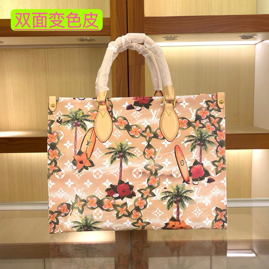 LB1020 OnTheGo MM / 13.8 x 10.6 x 5.5 inches