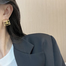 Load image into Gallery viewer, JW735 CC Earring
