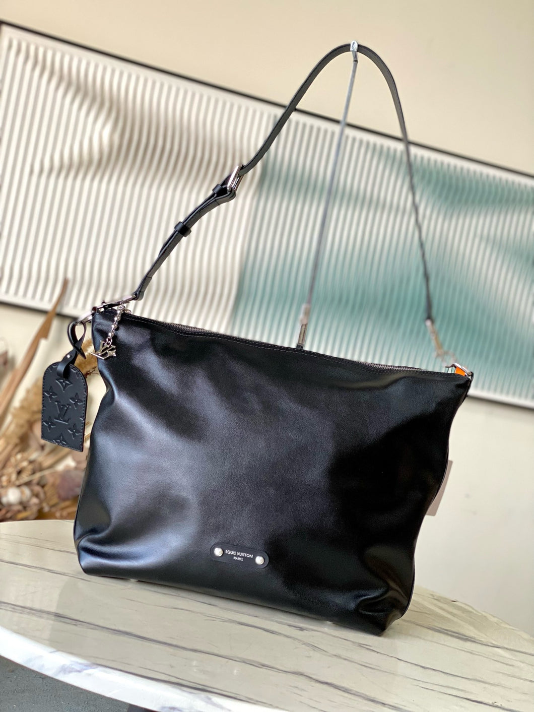 LB1202 Vagabond Hobo / 15 x 13.8 x 4.7 inches / HIGHEST QUALITY VERSION