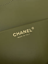 Load image into Gallery viewer, CC1498 Chanel 26B Classic Flap Maxi Bag / HIGHEST QUALITY VERSION / 38×26×11cm
