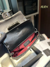 Load image into Gallery viewer, CC782 Flap Bag with Top Handle / 9.8x2.7x6.3inch
