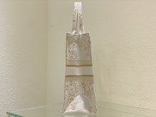Load image into Gallery viewer, DR290 Small/Medium/Large Dior Book Tote / HIGHEST QUALITY VERSION
