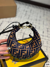 Load image into Gallery viewer, FF292 Fendigraphy Mini / 7.8x5.1x2.9inch
