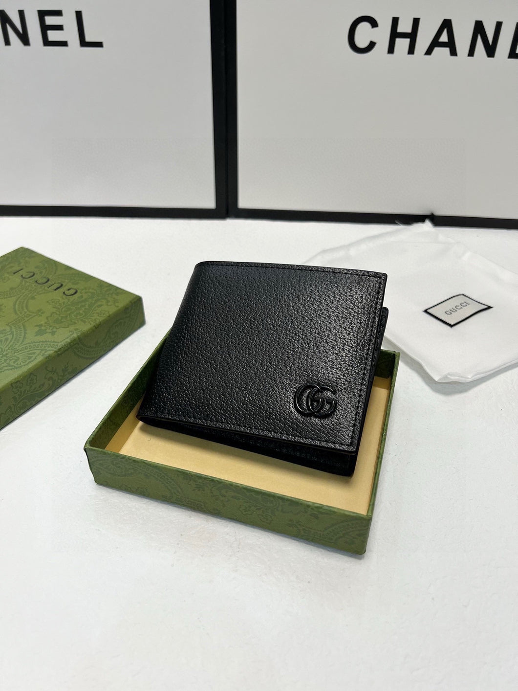 MBG066 Bi-fold wallet with GG logo /  4.3