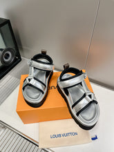 Load image into Gallery viewer, SE1392 LB Sandals / Size5-10
