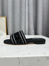 Load image into Gallery viewer, SE1376 GG Slide Sandals / Size5-11
