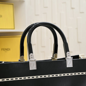 FF209 Fendi Sunshine Medium / 13.8x6.7x12.2inch