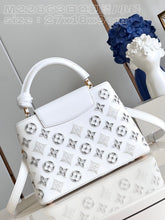 Load image into Gallery viewer, LB854 Capucines BB / HIGHEST QUALITY VERSION / 10.6 x 7.1 x 3.5 inches
