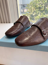 Load image into Gallery viewer, SE1558 Prada Shuffle Fringed Leather Mules / Size5-10
